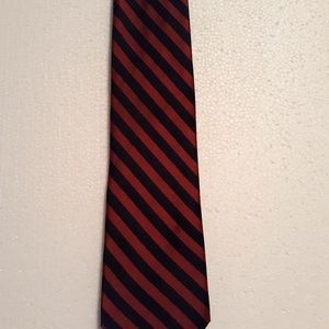 Good Quality Maroon Navy Blue Diagonal Striped Tie